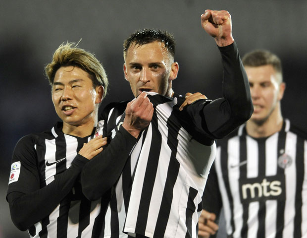 Нове варијанте, офанзива не стаје: Партизан од старта припрема за нову сезону планира усавршавање другог тактичког модела